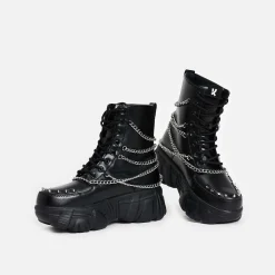 Boned Catch Black Mystic Charm Boots<KOI footwear New