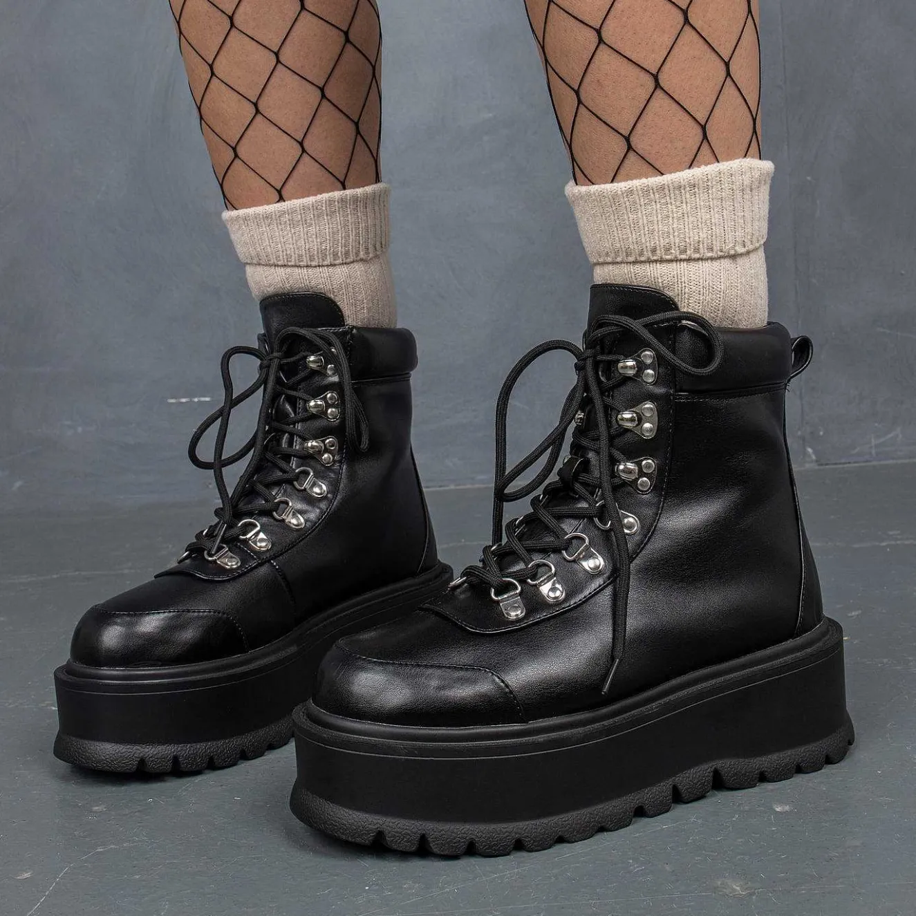 Hydra All Black Matrix Platform Boots<KOI footwear Hot