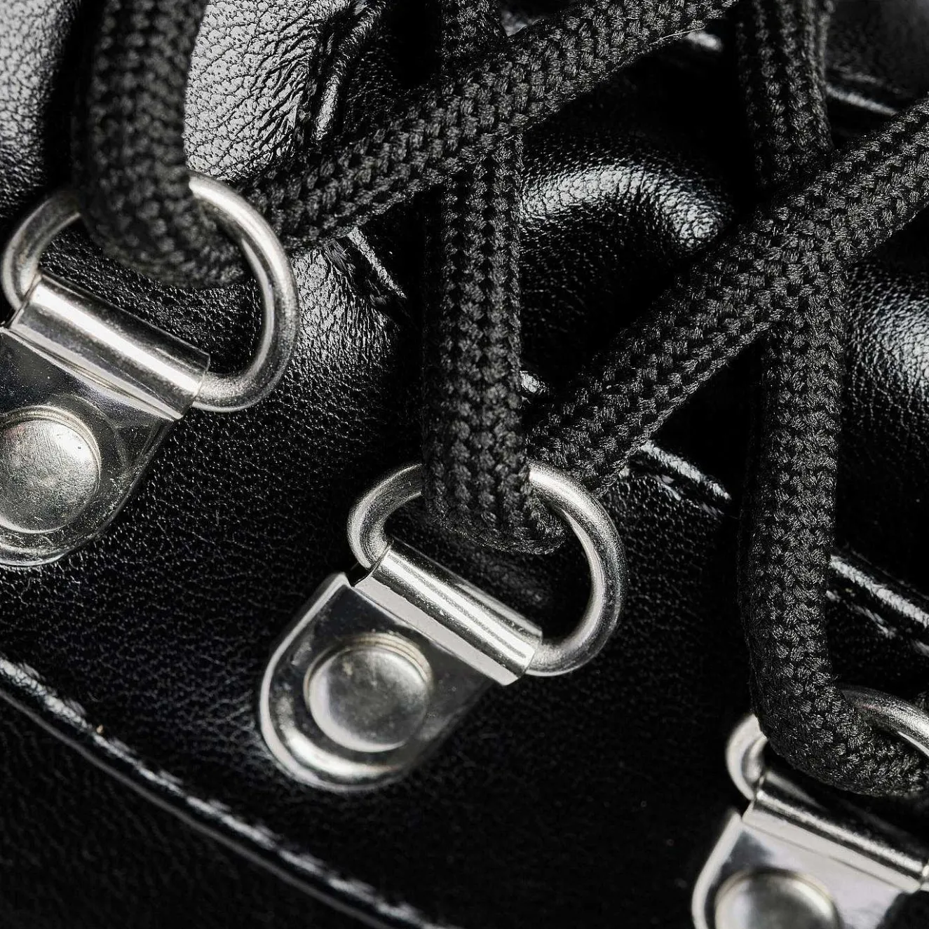 Hydra All Black Matrix Platform Boots<KOI footwear Hot