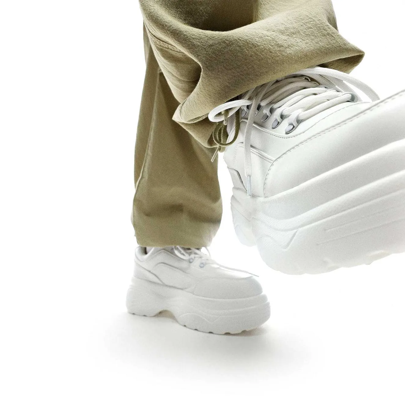 Jennie Striker White Chunky Bubble Trainers<KOI footwear