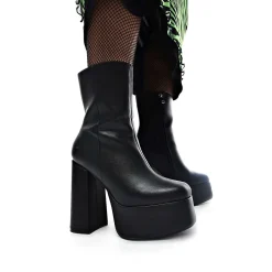 Lexus Black Platform Heeled Boots<KOI footwear New