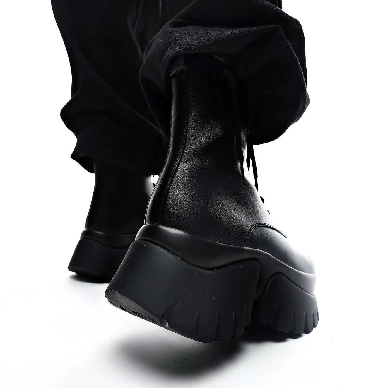 Rancor Vilun Black Lace Up Boots<KOI footwear Online
