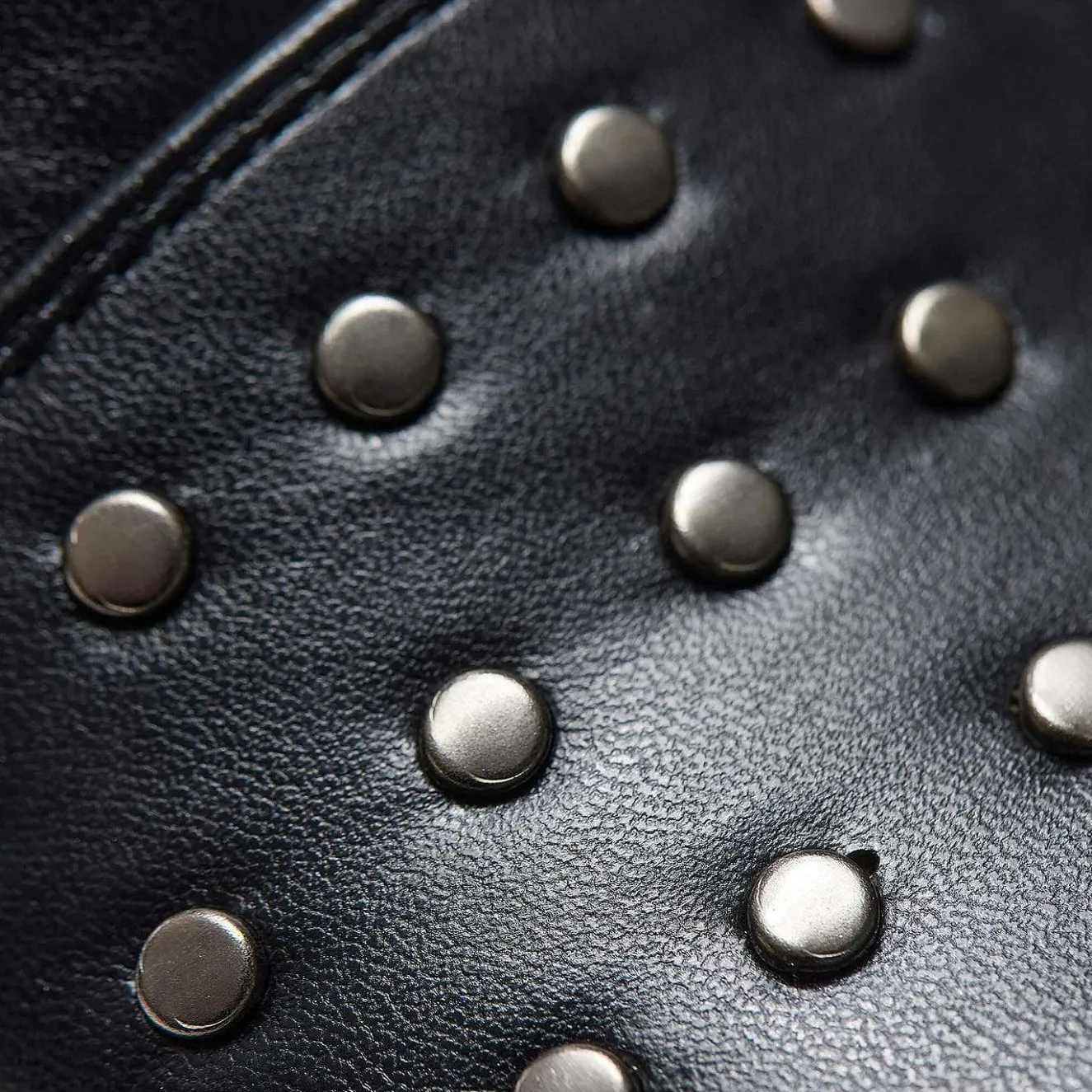 Silence Studded Trident Chelsea Boots - Black |<KOI footwear Hot