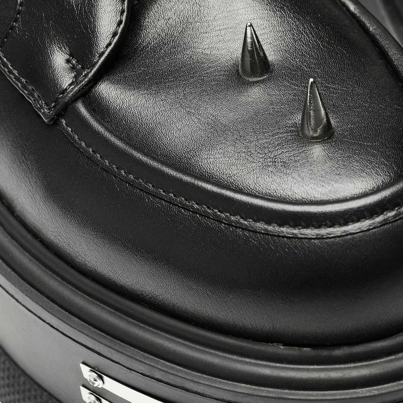 The Silence Platform Grunge Boots - Black<KOI footwear Hot