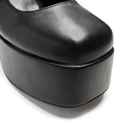 Zeba Black Platform Heels<KOI footwear New
